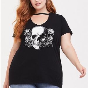 NWT Torrid Skull Choker Tee - Size 3